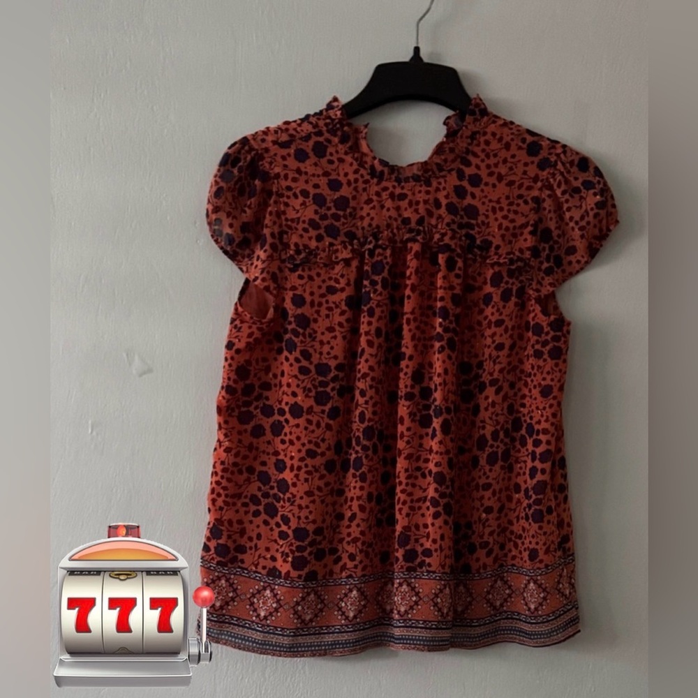 Joie woman blouse in Orange and navy.